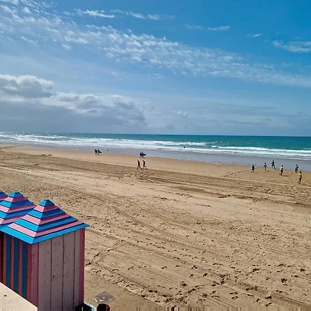 T2 Avec Ascenseur, A 150m Plage, Balcon Plein Ouest, D'olonne - Fr-1-331-209